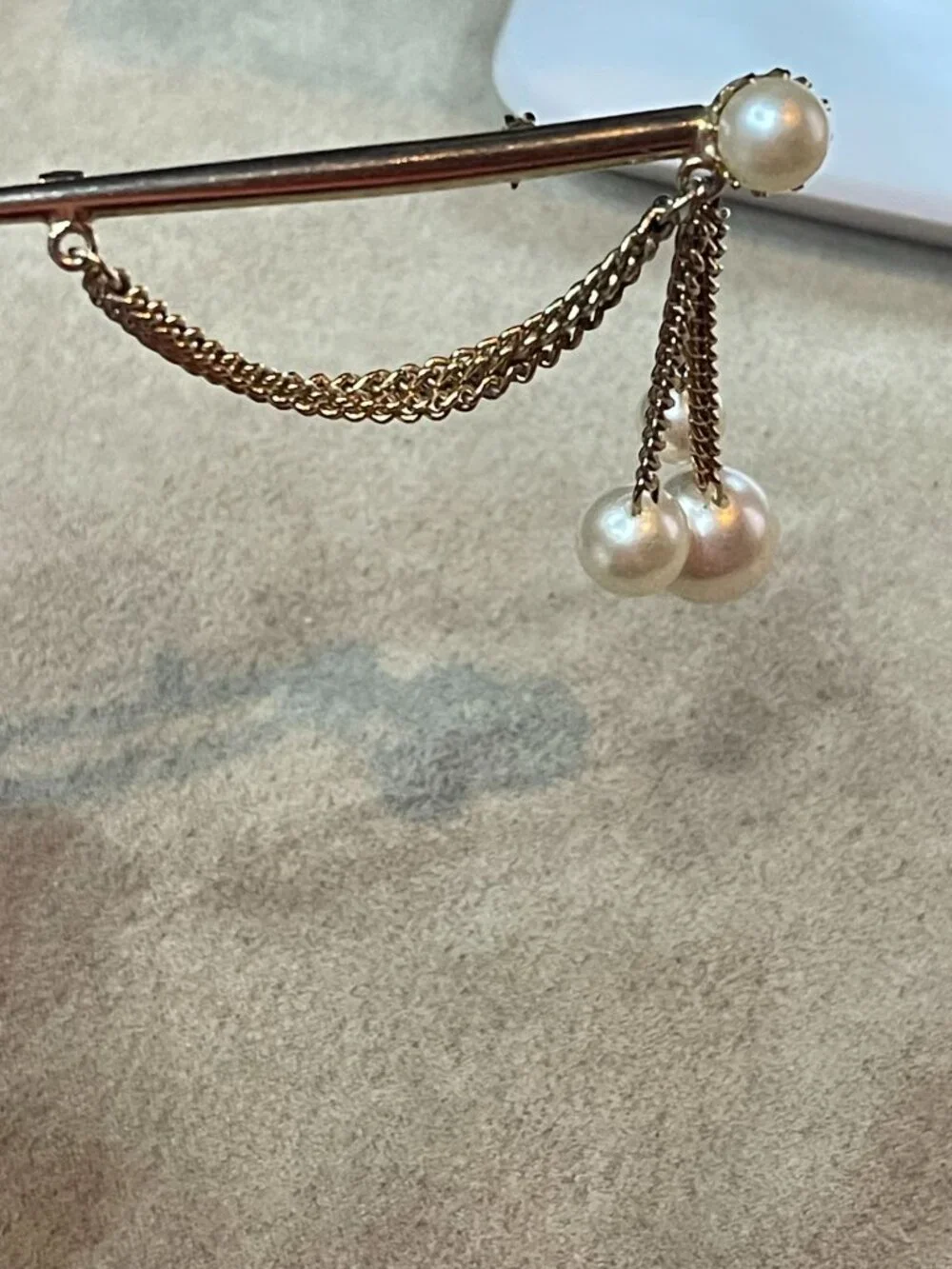 No Label vintage gold